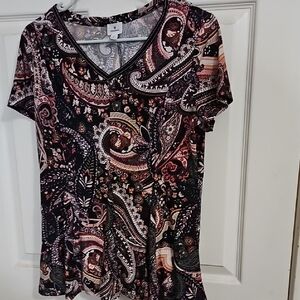 Dressbarn Black and Brown Fitted Short Sleeve Tee Paisley